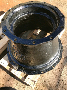 Compact Cast Iron Pipe Fittings Mechanical Joint Fittings DN50 - DN2000 Size